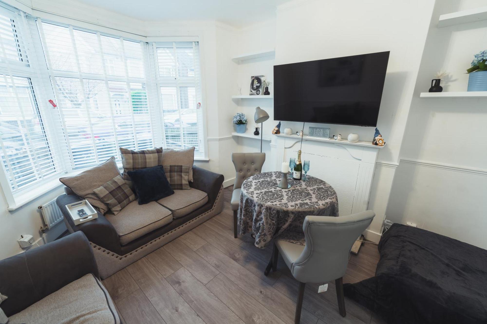 Апартаменты 1 Bed - Wifi - Pet Friendly - Харроу Экстерьер фото